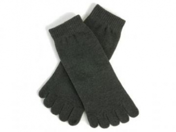 灰色保暖五指襪
